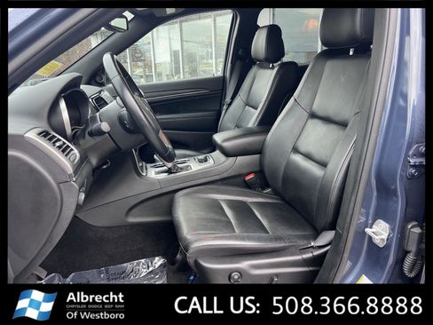 Used 2021 Jeep Grand Cherokee Limited w/ Sun & Sound Group image 10