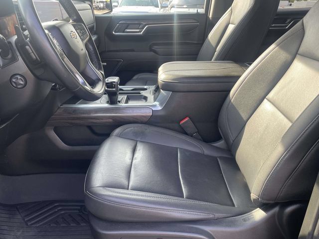 Used 2024 Chevrolet Silverado 1500 LTZ AWD/4WD image 14