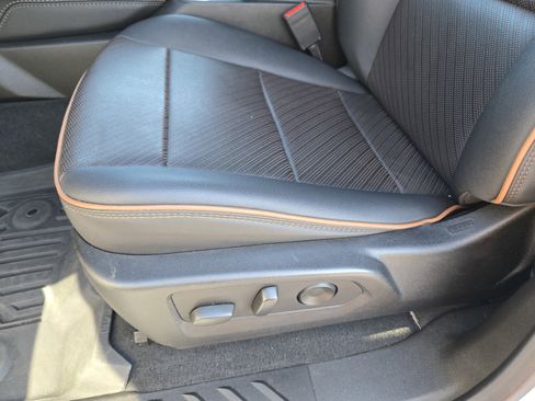 Certified 2023 GMC Canyon AT4 w/ AT4 Premium Package image 14