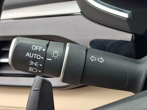 Used 2024 Acura MDX SH-AWD w/ Technology Package image 26