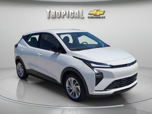 New 2027 Chevrolet Bolt LT w/ Comfort Package image 4