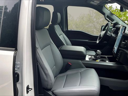 New 2025 Ford F150 Lightning Flash image 8