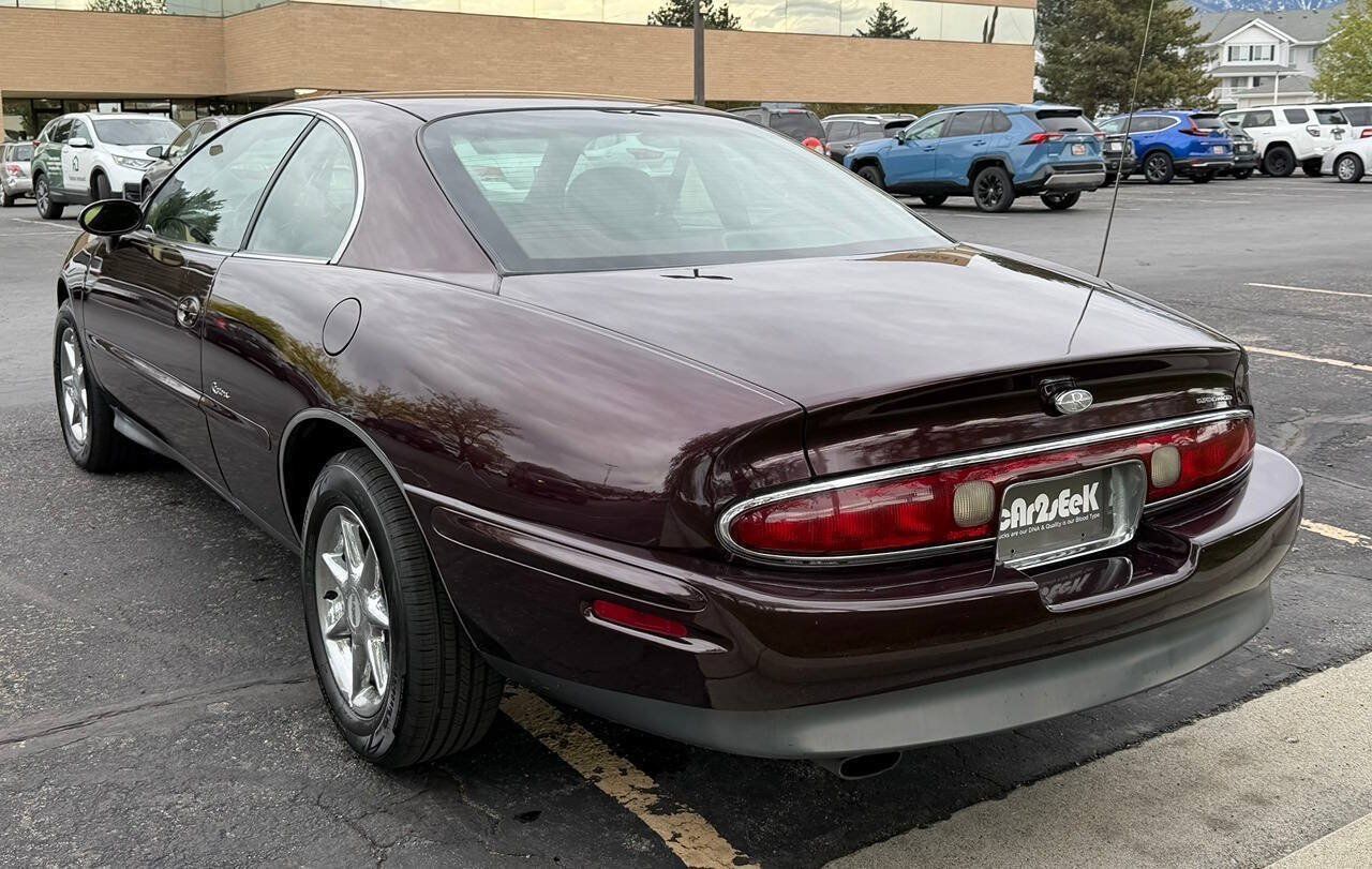 Used 1995 Buick Riviera Supercharged Coupe FWD image 11