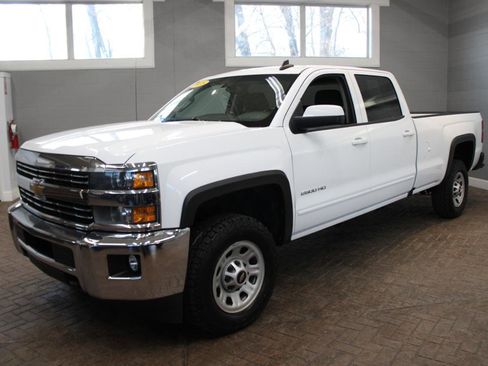 Used 2018 Chevrolet Silverado 2500 LT image 6