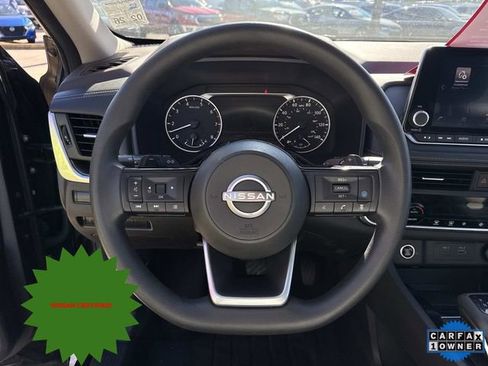 Certified 2023 Nissan Rogue SV image 14