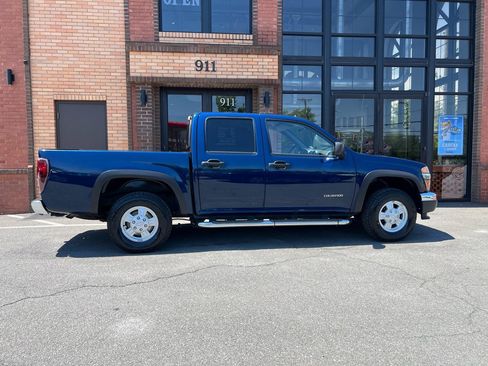 Used 2004 Chevrolet Colorado LS AWD/4WD image 12