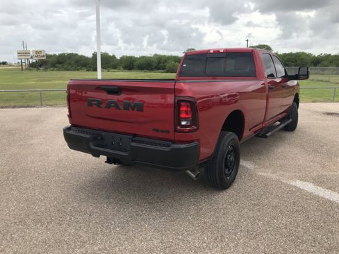 New 2025 RAM 2500 Tradesman AWD/4WD image 9