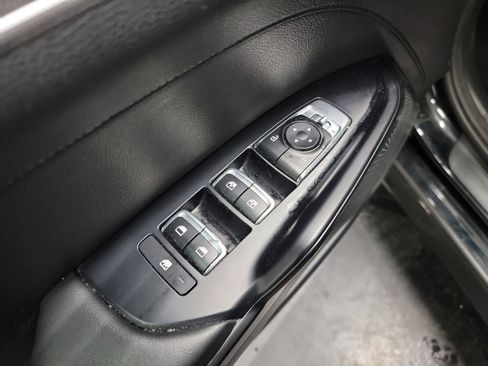 Used 2022 Kia K5 GT-Line AWD/4WD image 14