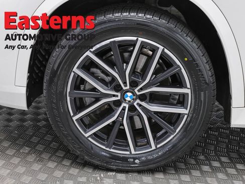 Used 2023 BMW X1 xDrive28i w/ M Sport Package AWD/4WD image 32