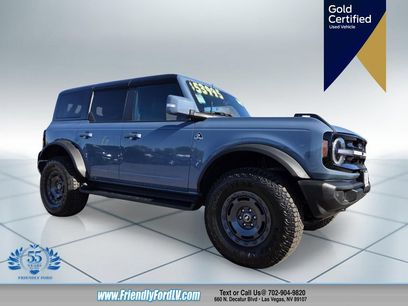 Certified 2025 Ford Bronco Outer Banks w/ Sasquatch Package