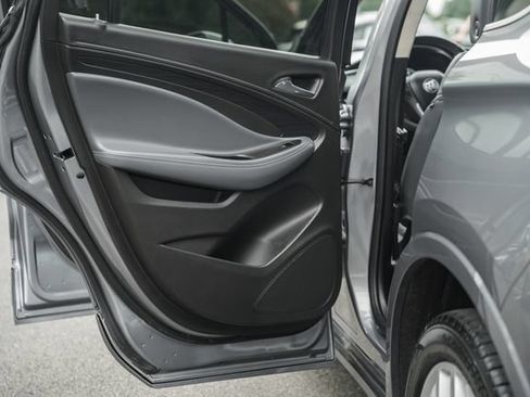 Used 2019 Buick Envision Premium AWD/4WD image 35