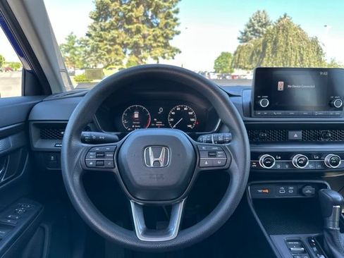 Used 2024 Honda CR-V EX image 16