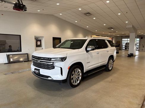 Used 2021 Chevrolet Tahoe Premier AWD/4WD image 3