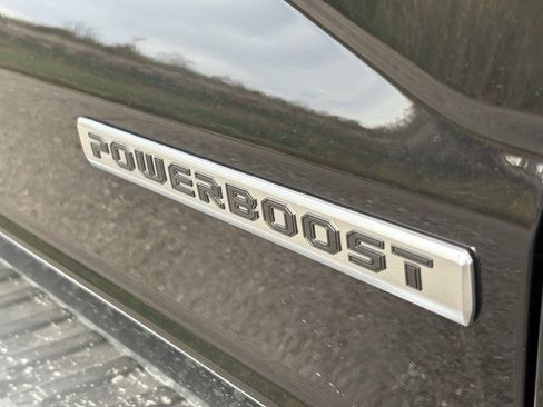 New 2025 Ford F150 Lariat w/ Equipment Group 502A High image 11