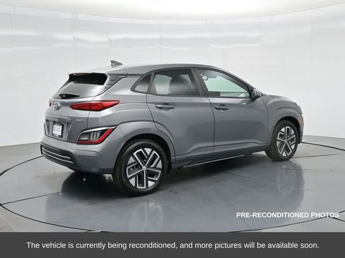Used 2023 Hyundai Kona Limited image 7