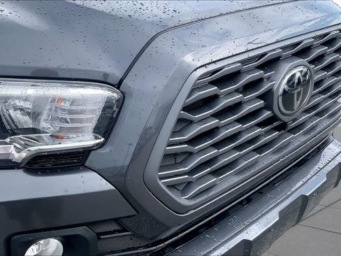 Used 2023 Toyota Tacoma TRD Sport w/ Advanced Technology Package AWD/4WD image 28