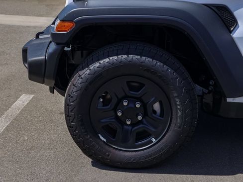 New 2026 Jeep Wrangler Unlimited Sport AWD/4WD image 11