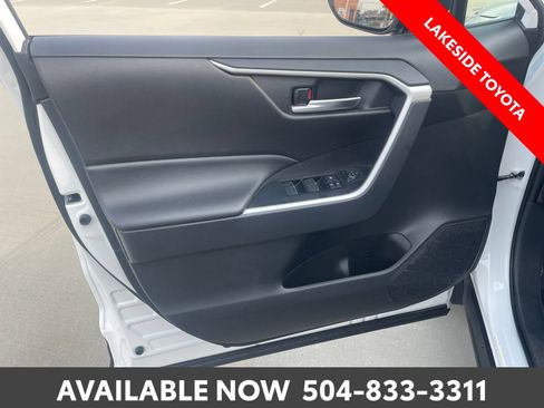 Certified 2025 Toyota RAV4 XLE FWD image 25