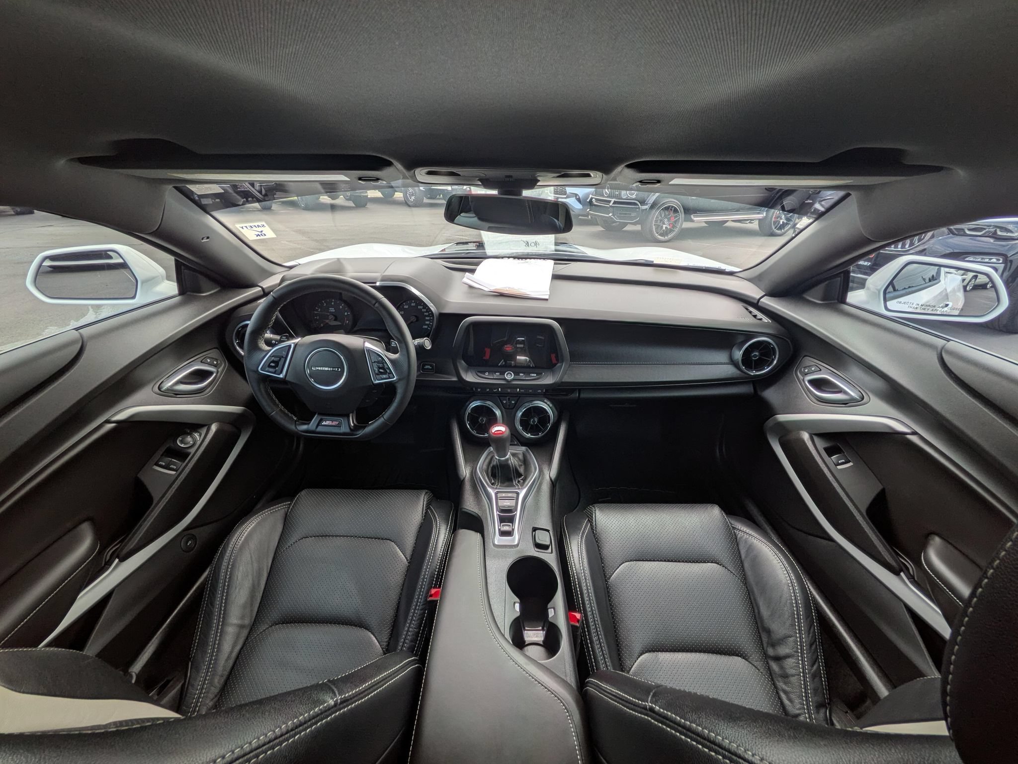 Used 2018 Chevrolet Camaro SS RWD image 8