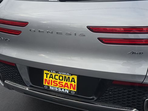 Used 2025 Genesis GV70 2.5T image 39