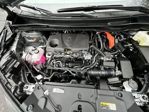 New 2026 Toyota Sienna Platinum image 20