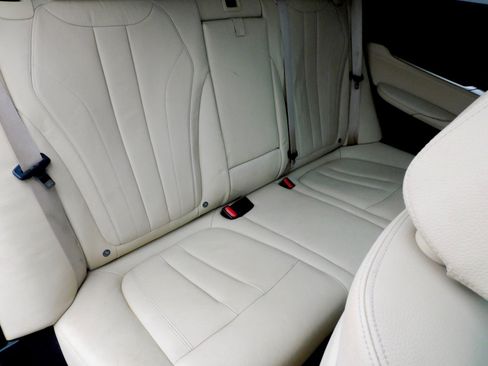 Used 2016 BMW X5 xDrive35i image 17