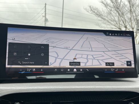 New 2026 BMW 430i 430i w/ M Sport Package image 5