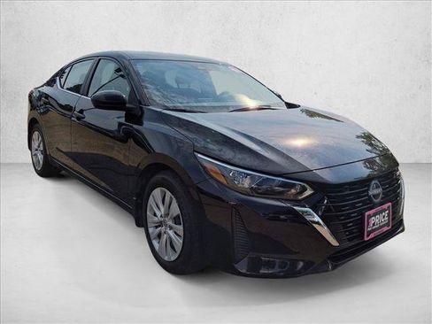 Used 2025 Nissan Sentra S FWD image 3