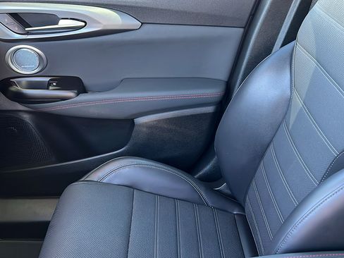 Used 2024 Dodge Hornet R/T Plus w/ Tech Pack Plus w/o Parking image 19