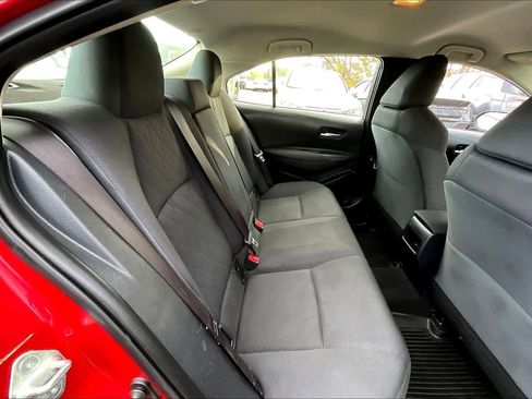 Certified 2020 Toyota Corolla LE image 17