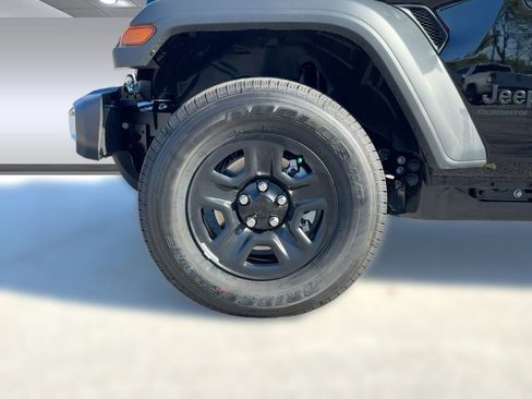 New 2026 Jeep Gladiator Sport image 10