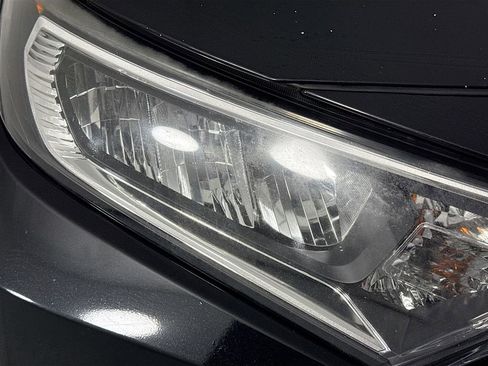 Used 2019 Toyota RAV4 Limited w/ Advanced Technology Package image 39