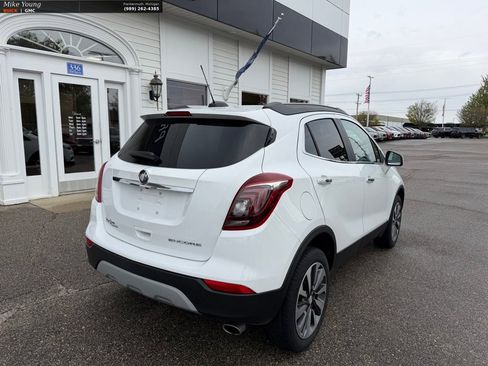 Used 2022 Buick Encore Preferred w/ Safety Package AWD/4WD image 5