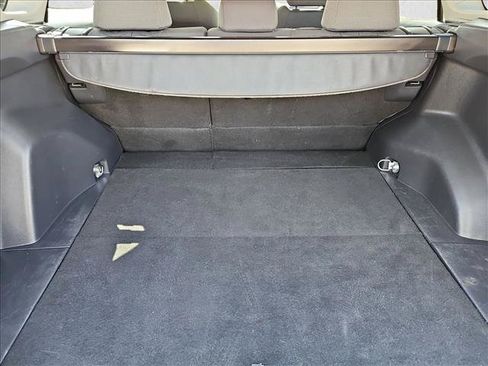 Used 2021 Toyota RAV4 XLE FWD image 8