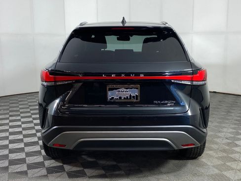 Used 2025 Lexus RX 450h AWD w/ Luxury Package image 10