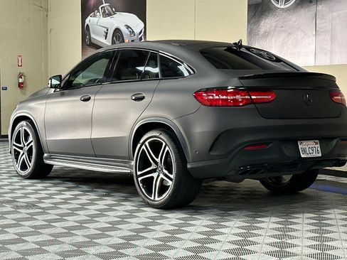 Used 2019 Mercedes-Benz GLE 43 AMG image 6