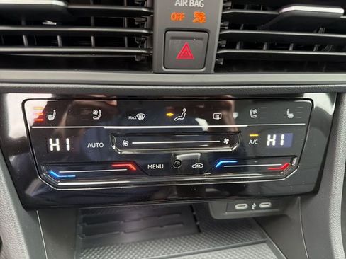 New 2026 Volkswagen Jetta SEL image 20