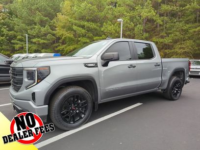 Used 2024 GMC Sierra 1500 Pro w/ Graphite Edition