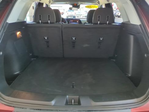Used 2025 Chevrolet TrailBlazer LT AWD/4WD image 7