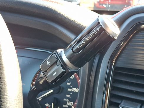 Used 2023 Nissan Titan PRO-4X w/ Pro-4x Utility Package image 15