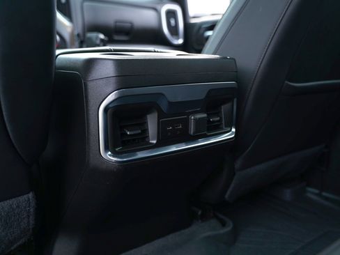 Used 2022 Chevrolet Silverado 3500 High Country w/ Z71 Off-Road Package image 32