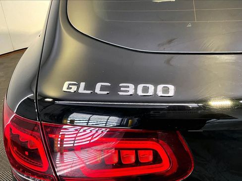 Used 2022 Mercedes-Benz GLC 300 4MATIC image 33