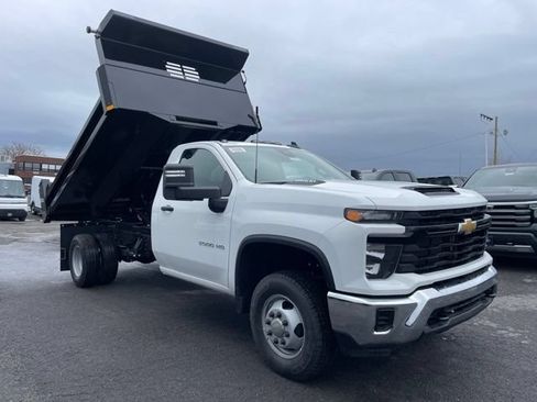 New 2026 Chevrolet Silverado 3500 W/T w/ WT Convenience Package AWD/4WD image 1