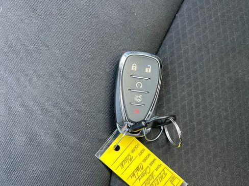 Used 2024 Chevrolet Malibu LT image 27