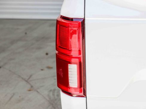 Used 2020 Ford F150 Lariat w/ Equipment Group 502A Luxury RWD image 7