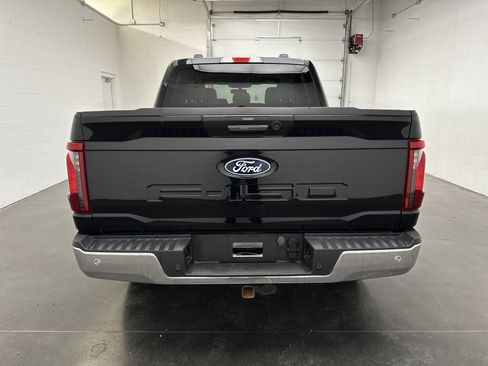 Used 2024 Ford F150 XLT AWD/4WD image 9