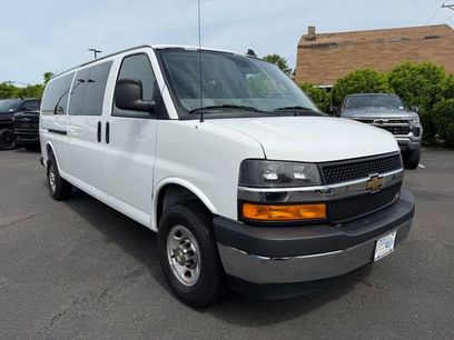 Used 2025 Chevrolet Express 3500 LT w/ LT Preferred Equipment Group