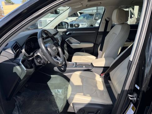 Used 2020 Audi Q3 2.0T Premium AWD/4WD image 36