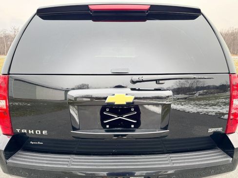 Used 2012 Chevrolet Tahoe LT image 12