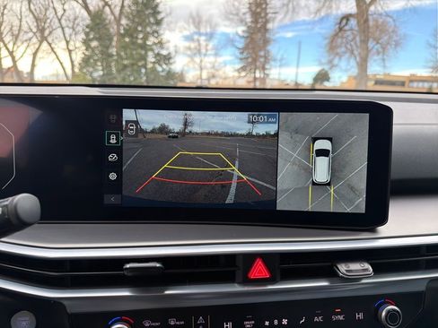 Used 2025 Kia Sorento SX Prestige image 22